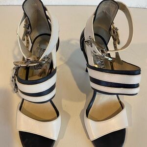 Michael Kors Women's Black and White Strappy Sandals